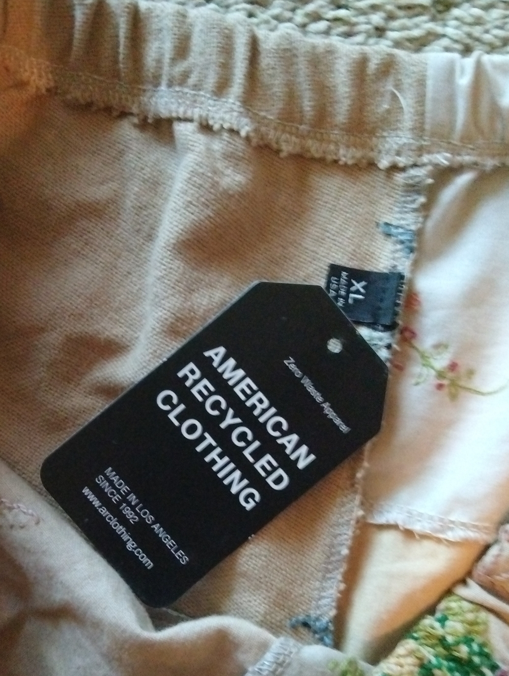 Women's Light Weight Pants - Picture 4 of 11